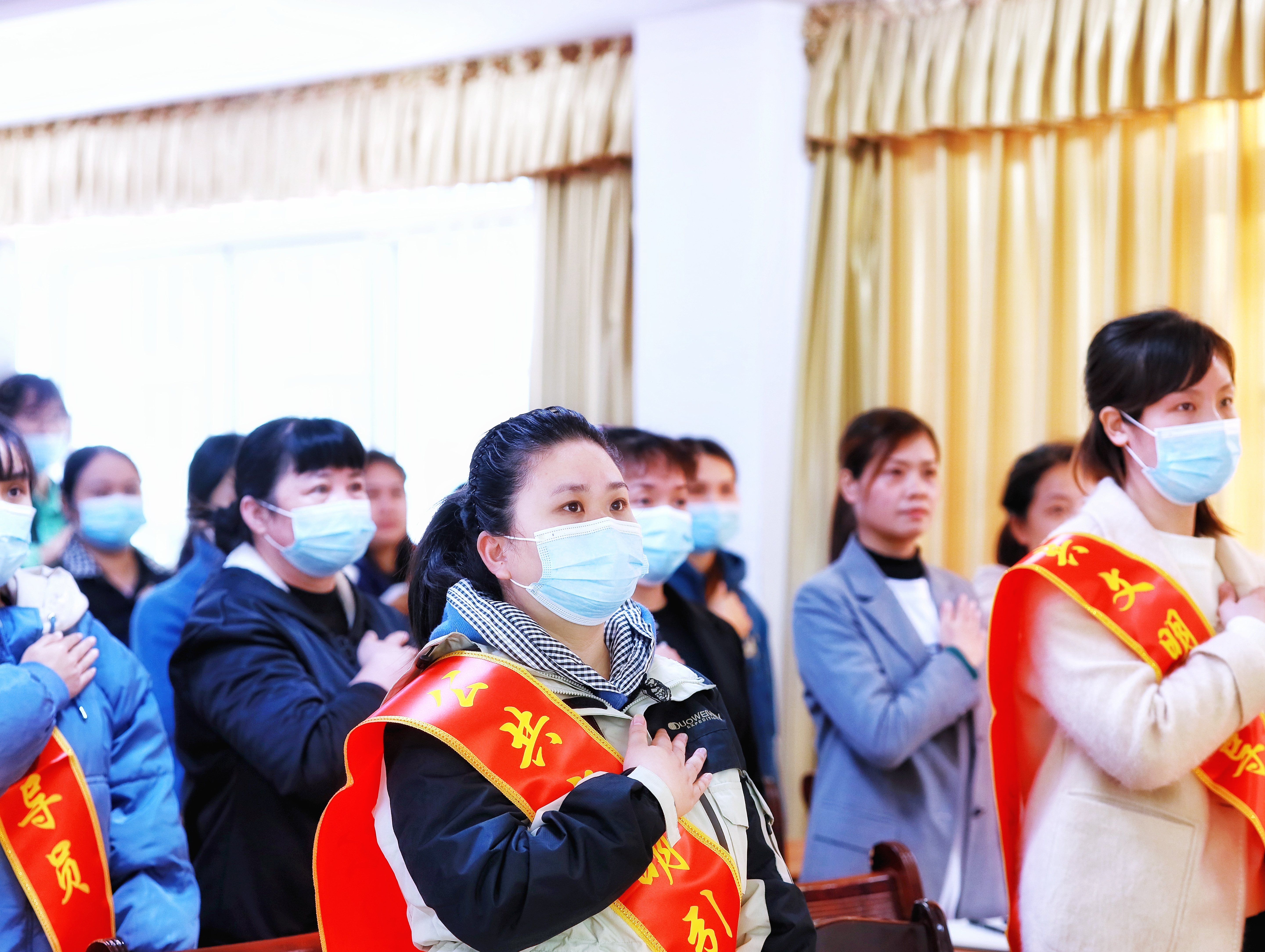 图片4.jpg 图片4.jpg